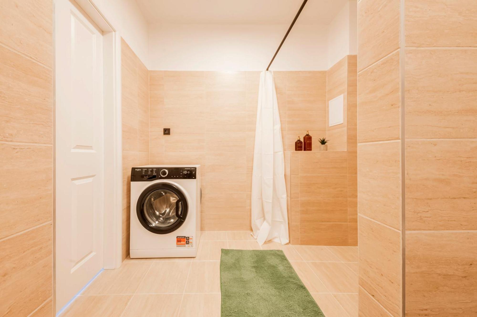 City Center Premium Apartment Praga Zewnętrze zdjęcie